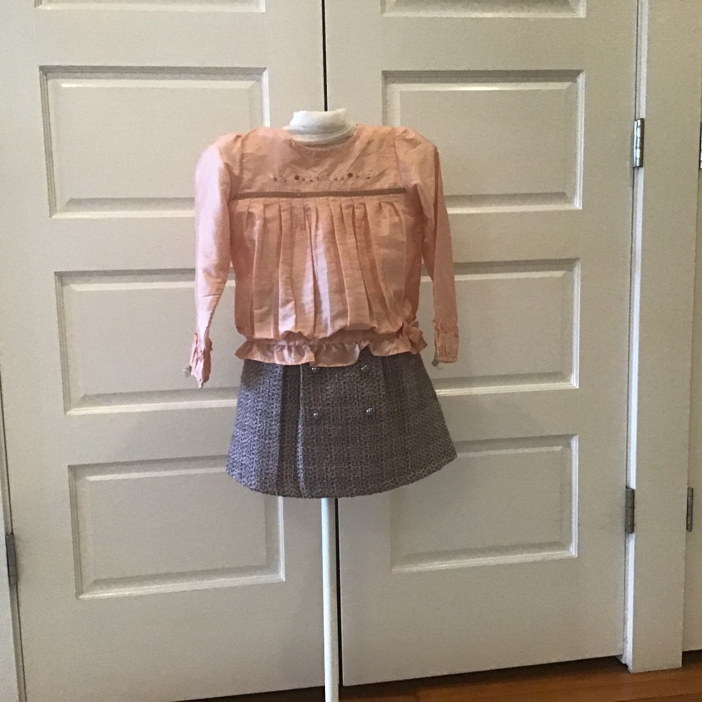 Girls gray skirt size 8
